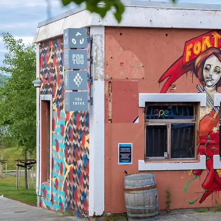 Séjour chez l'habitant Large With Balcony - Downtown - Nearby Scandic Business Center Bus Stop Stavanger