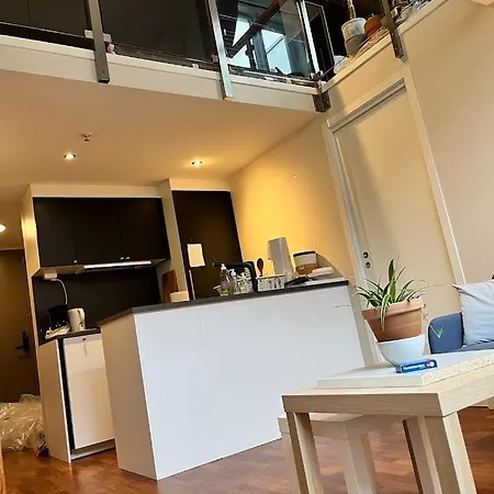 Elite Large With Balcony - Nearby Scandic Business Center Bus Stop