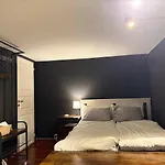 בית אירוח Large With Balcony - Downtown - Nearby Scandic Business Center Bus Stop